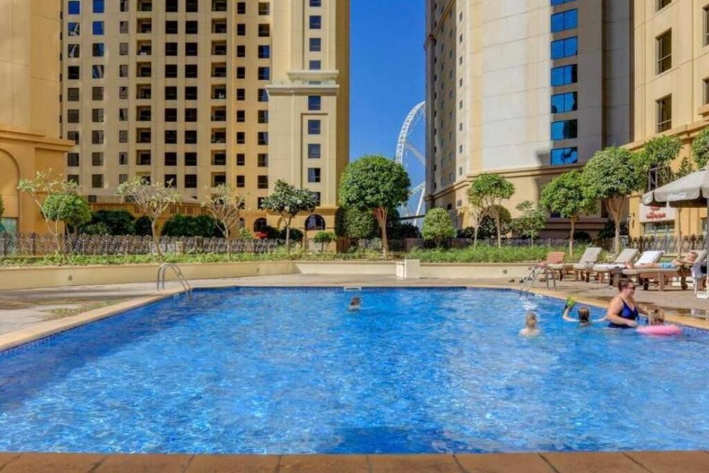 La Buena Vida Holiday Homes - Beach Front Very Spacious, Luxe And Modern 3 Bedroom With Full Kitchen In Jbr , 3 Min To The Jbr Beach Dubai Marina And Tram Station Ngoại thất bức ảnh