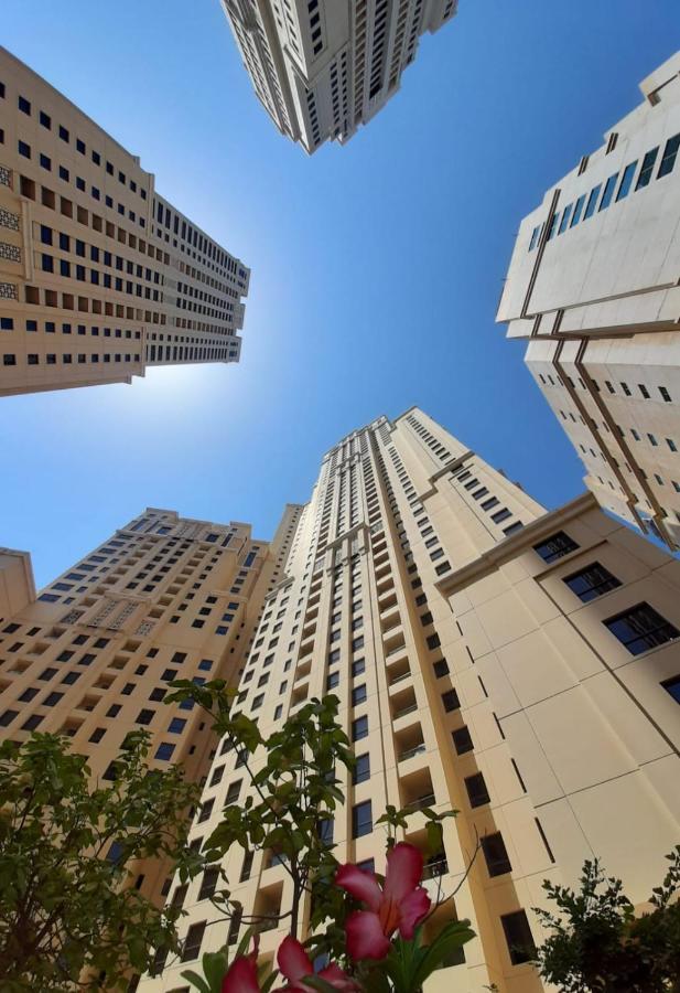 La Buena Vida Holiday Homes - Beach Front Very Spacious, Luxe And Modern 3 Bedroom With Full Kitchen In Jbr , 3 Min To The Jbr Beach Dubai Marina And Tram Station Ngoại thất bức ảnh